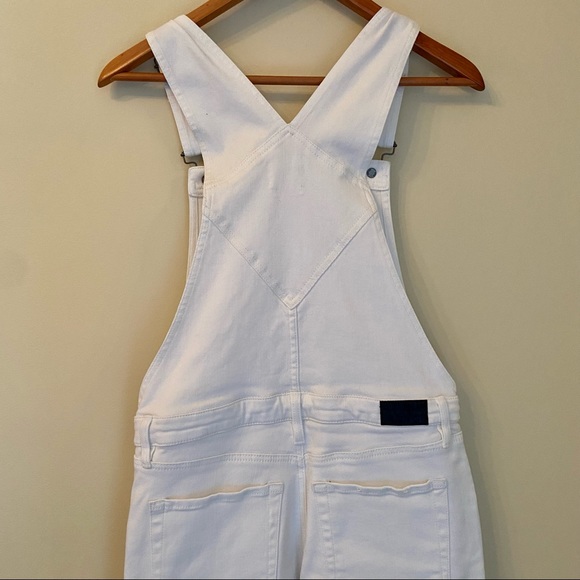 Outland White 99% Sustainable Denim Overalls Size S NWOT- similar to Aritzia TNA - Picture 4 of 11